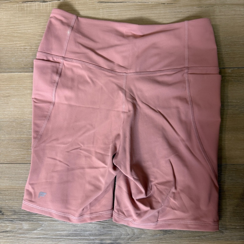 Fabletics NWT Pink High-Waisted Pureluxe Crossover 6” Bike Shorts | Small - Picture 3 of 9